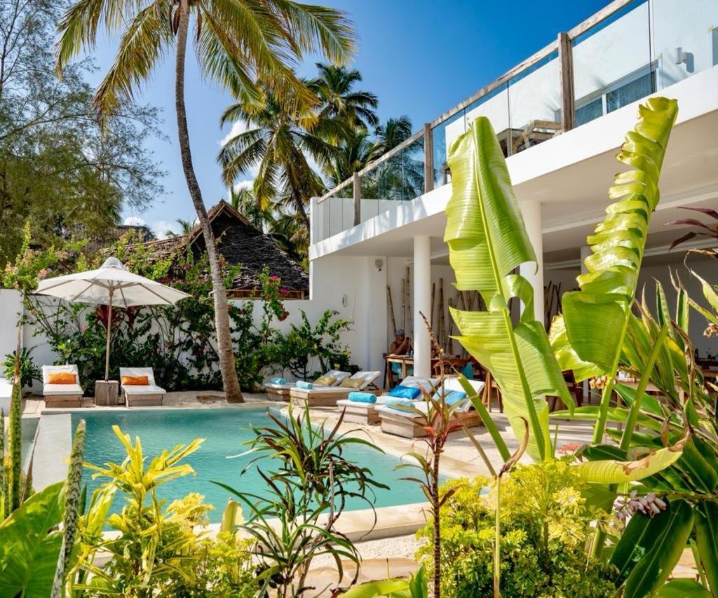 Imara Beach Resort Kiwengwa  Exterior foto